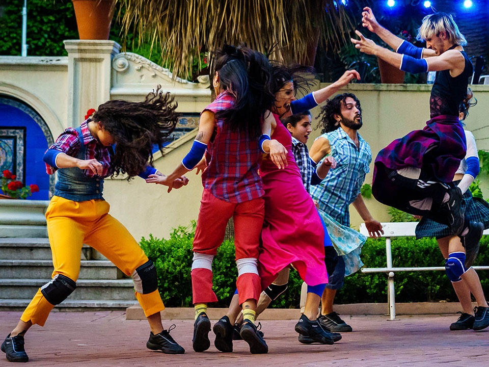 Nuevas funciones - Compañía de Danza de la UNA presenta “La revancha” de Ana Gurbanov