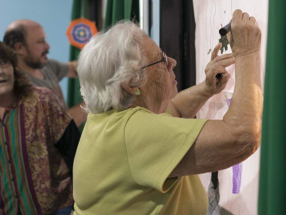 De UNA: continúa la gira por los barrios porteños